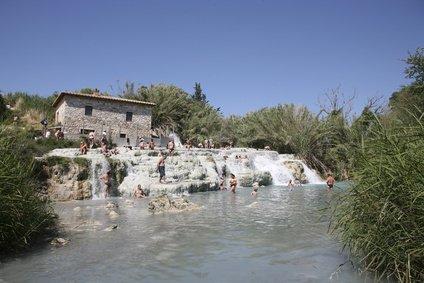 ALLE TERME DI SATURNIA CON AUTONOLEGGIO CON AUTISTA