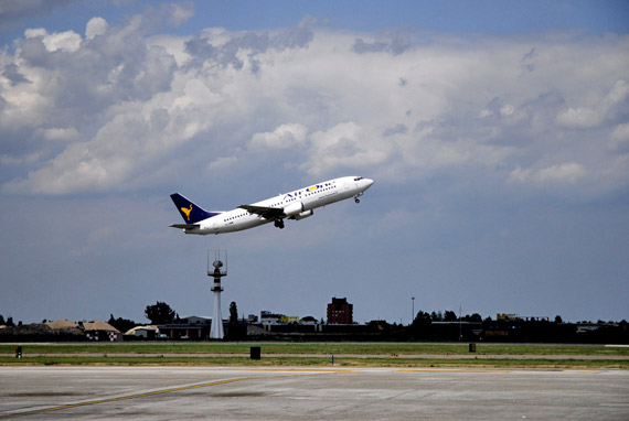 Aeroporto di Milano Malpensa (MPX)  Autonoleggio con autista